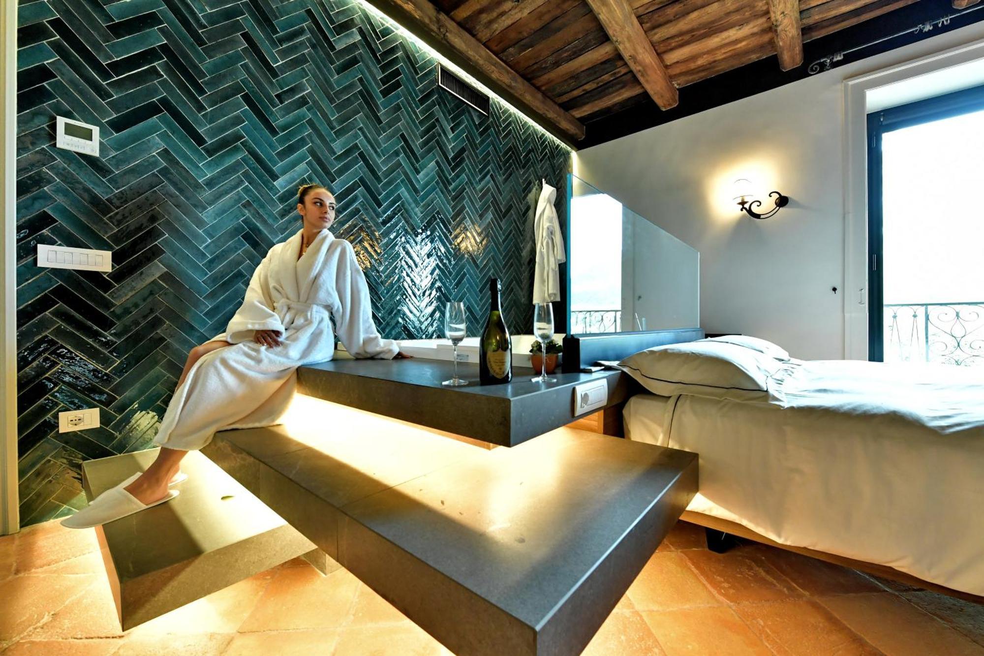In Costa Relais & Luxury Suites Vietri エクステリア 写真