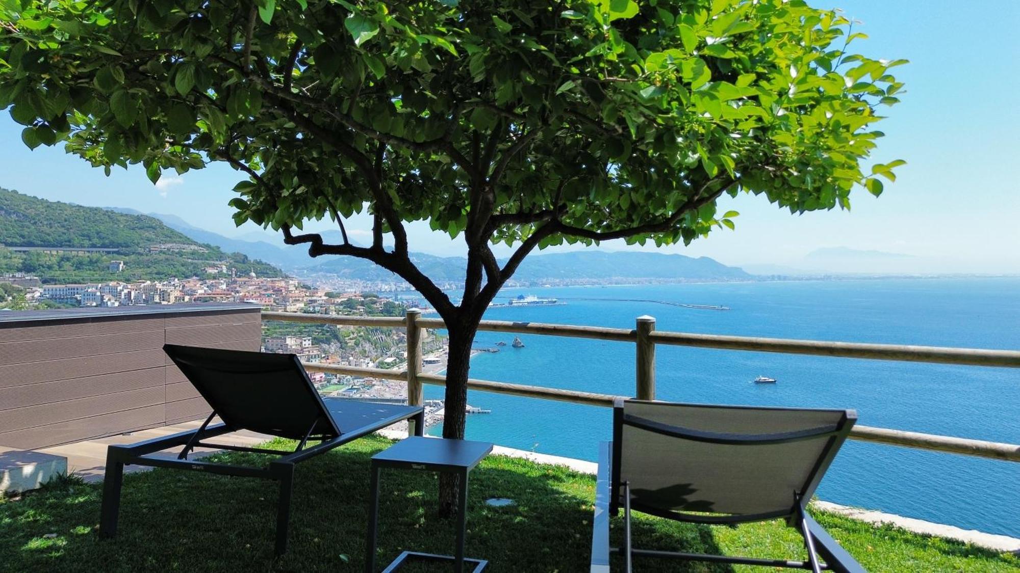 In Costa Relais & Luxury Suites Vietri エクステリア 写真